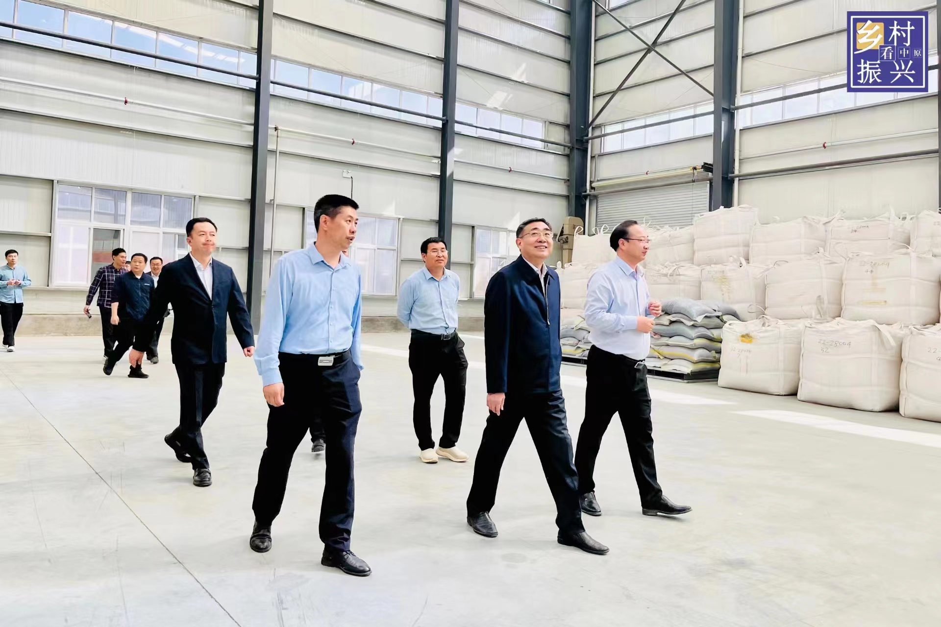 1681786749945265.jpg 1681786749945265.jpg